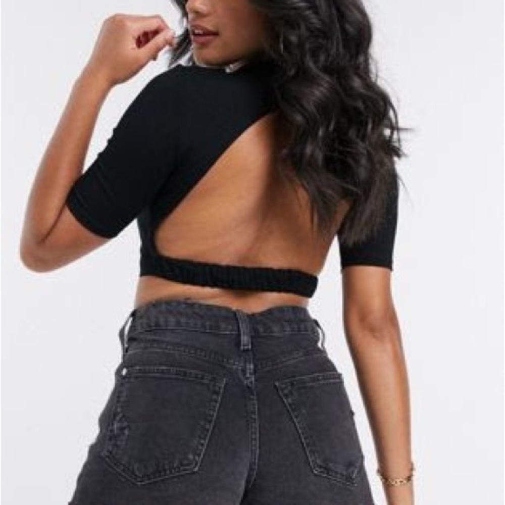 Black Crop Top 🖤🩶🖤